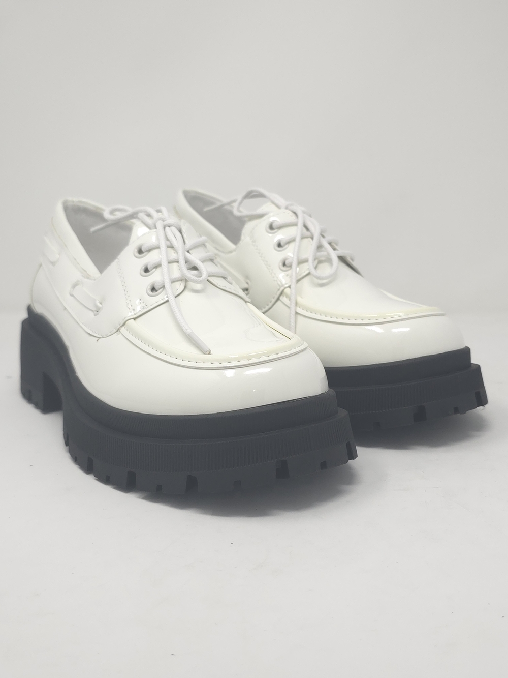 Chunky Lug Sole White Patent Oxfords Faux Leather - Picture 2 of 10
